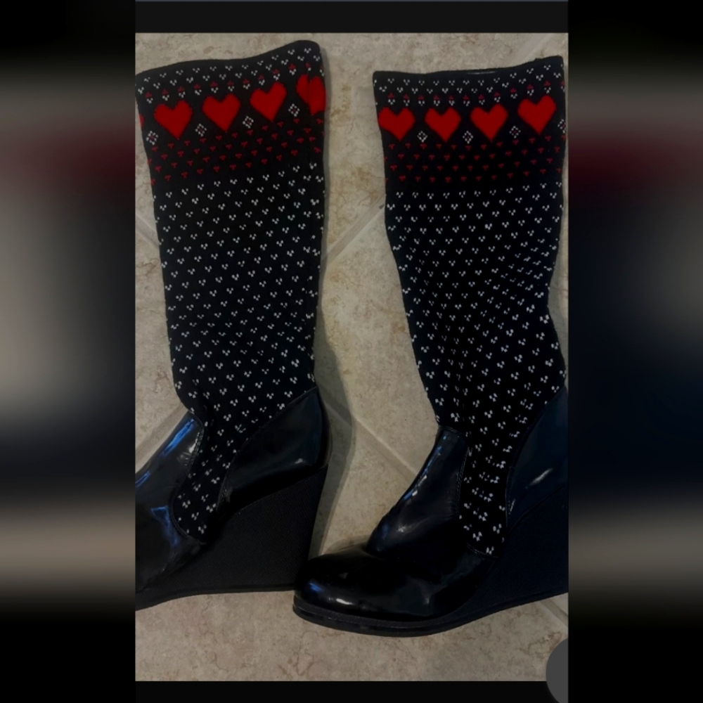 Betsy Johnson Heart Boots, Rubber and Fabric, Size 6, Preloved, Great Condition